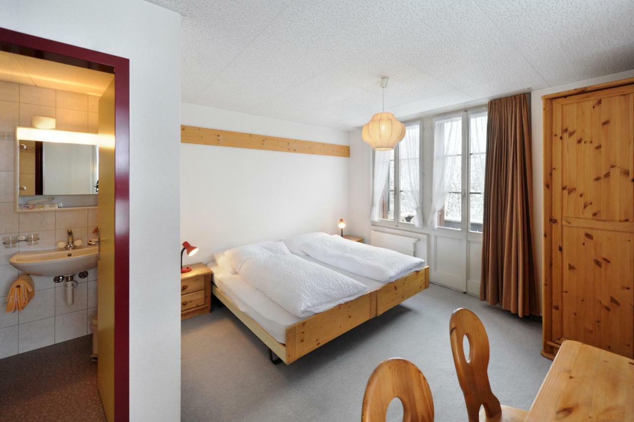 Hotel Krone Budget Lenk Exterior foto